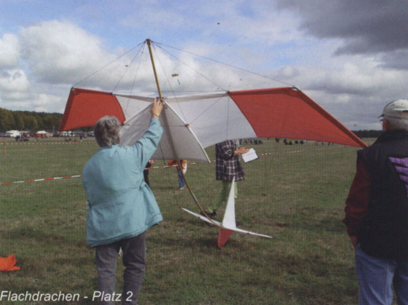 Datei:Hoch Hinaus 2003-4 Drachenmeisterschaft 05.jpg