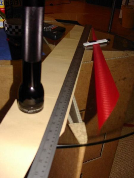 Datei:HowToBuildaKite4.jpg