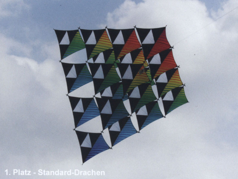 Datei:Hoch Hinaus 2004-3 Drachenmeisterschaft 12.jpg