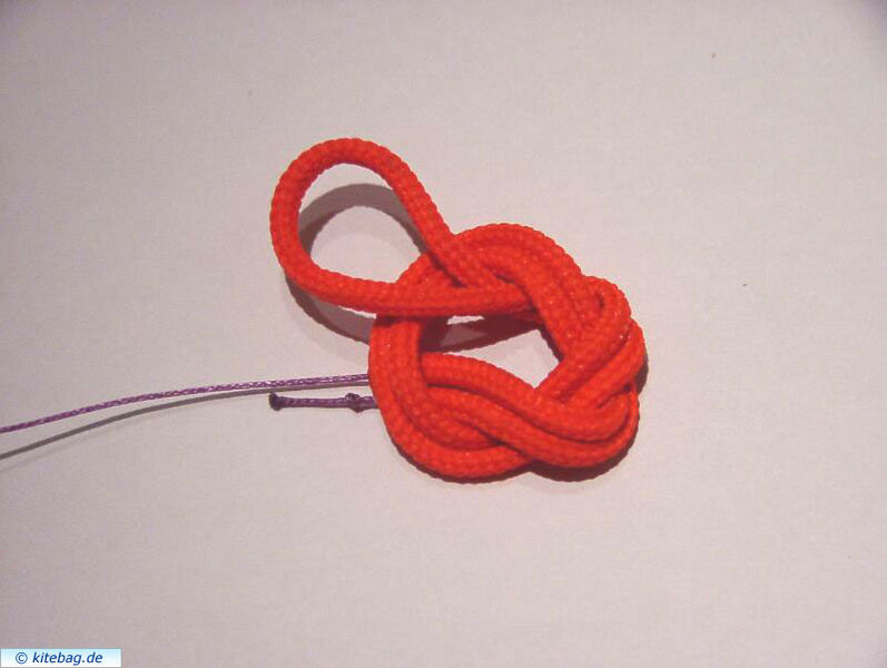 Datei:Doppelterueberhandknoten6.jpg